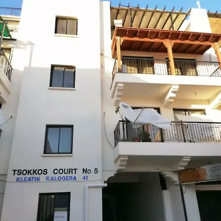Must - Finikoudes Seaview Apartamento *