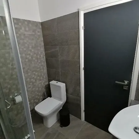 Apartment Must - Finikoudes Seaview