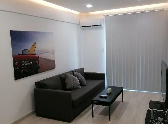 Must - Finikoudes Seaview *