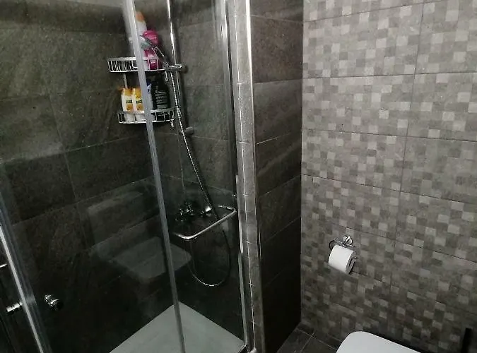 Must - Finikoudes Seaview Larnaca