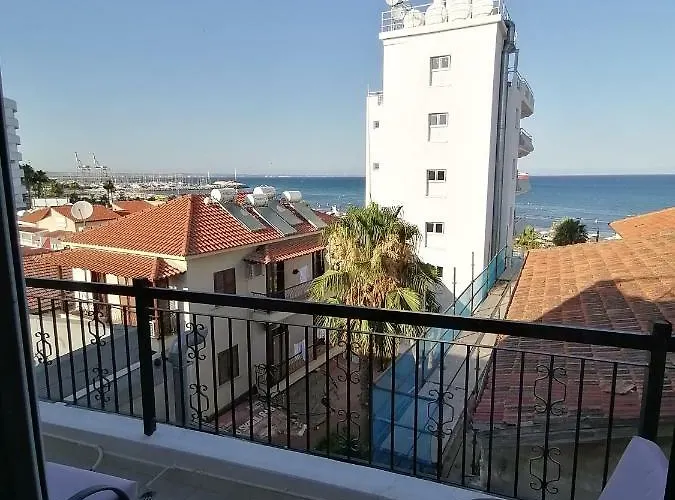 Lejlighed Must - Finikoudes Seaview