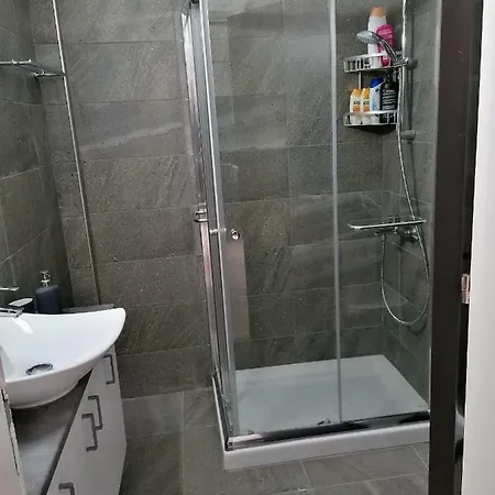 Apartman Must - Finikoudes Seaview