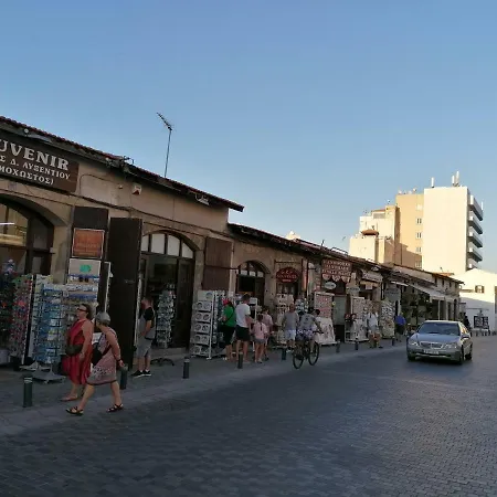 Appartement Must - Finikoudes Seaview Larnaca